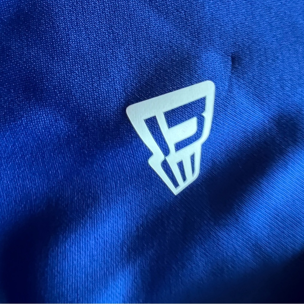 New Era Men's Royal Blue Buffalo Bills Hoodie with Bills logo size XL - Picture 6 of 9